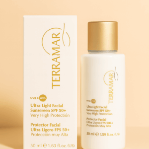 Protector Facial Ultra Ligero FPS 50+ (50 ml)